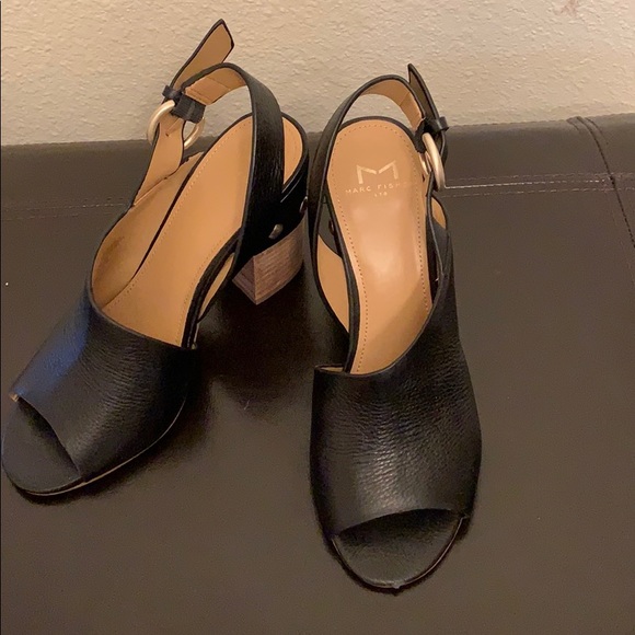 Shoes - Picture 3 of 3